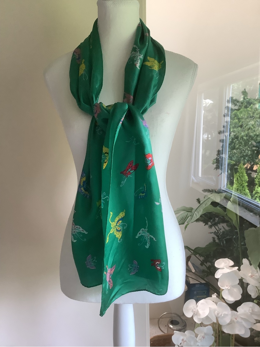 Smithsonian Institution Reproduction Green Butterfly Print Silk Scarf - Picture 4 of 13